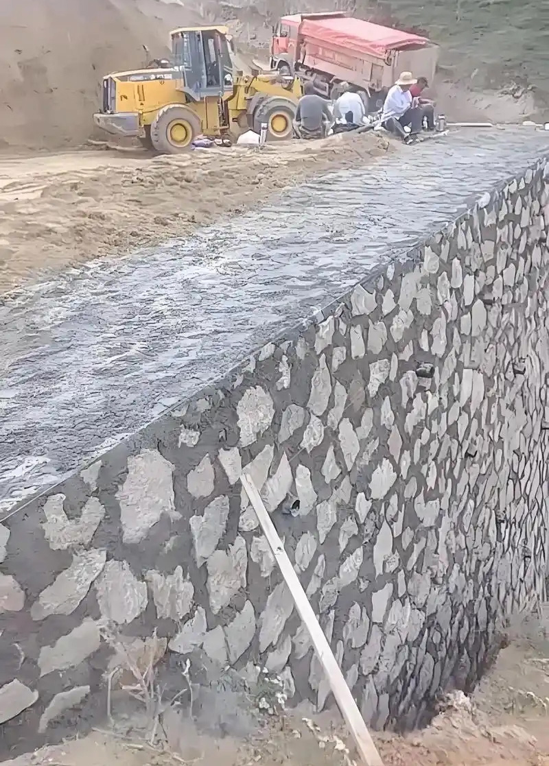 临沂临沭县边坡加固